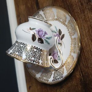 Purple flower tea cup set